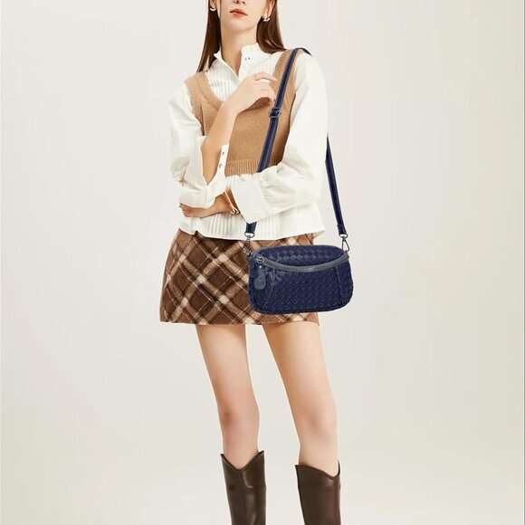 Elegant Vegan Leather Small Shoulder Purse - Adjustable & Hands-Free Option - Picture 9 of 9